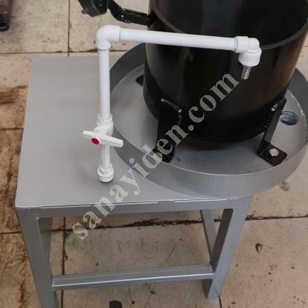 TESBİH ZIMPARA MAKİNESİ, Makina