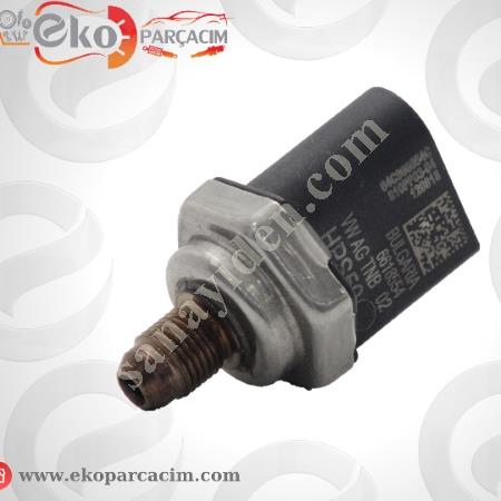 ORİJİNAL VOLKSWAGEN TSI YAKIT BASINÇ SENSÖRÜ MÜŞÜRÜ 04C906054C, Oto & Y. Parça