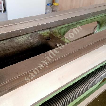 TRENS SLOVAKIA TOS LATHE MACHINE, Machine