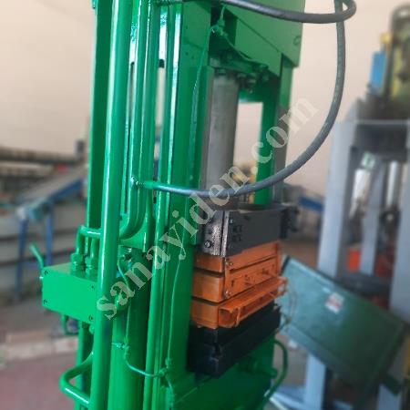 EASY OPERATION WITH ERGONOMICALLY DESIGNED 250 TON PRESS, Hydraulic Pneumatic