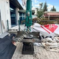UMU BRAND 32 COLUMN TRANSMISSION DRILLING MACHINE, Gearbox Drill