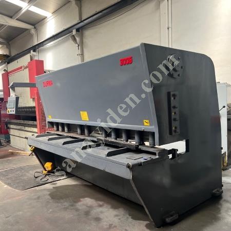 HİDROLİK GİYOTİN MAKAS 3 METRE 8MM, Makina