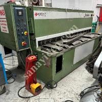 BAYKALHYDRAULIC GUILLOTINE MACHINE WITH LARGE CUTTING CAPACITY,