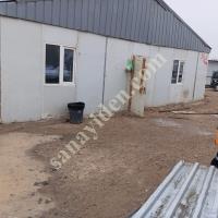 ELBİSTAN İLÇESİ , KÜMBET MAHLLESİNDE 51 ADET KONTEYNER VE 4 ADET PREFABRİK YAPI YERİNDE SATILIKTIR.,