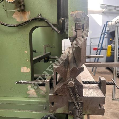 BAYKAL MARKA 3X10 MM HİDROLİK ABKANT PRES, Makina