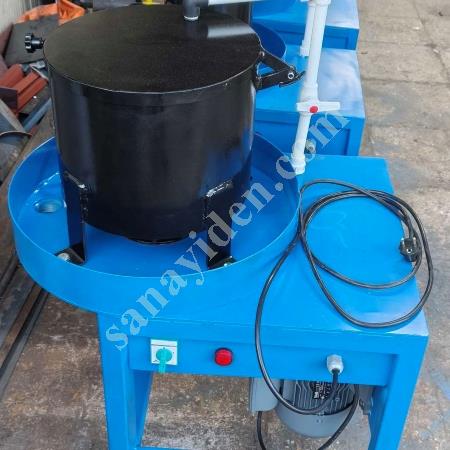 TESBİH ZIMPARA MAKİNESİ, Makina