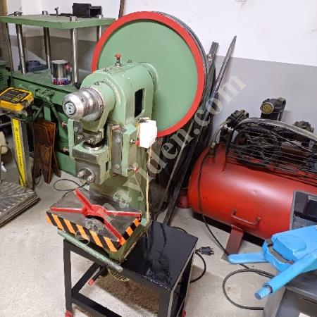 10 TON ECCENTRIC PRESS – IN WORKING CONDITION, AVAILABLE IMMEDIATELY!, Eccentric Press