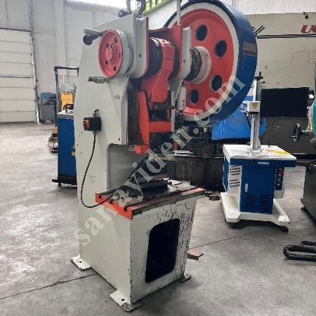 30 TON ÇELİK GÖVDE EKSANTRİK PRES 30 TON ÇELİK GÖVDE EKSANTRİK PRES, Makina