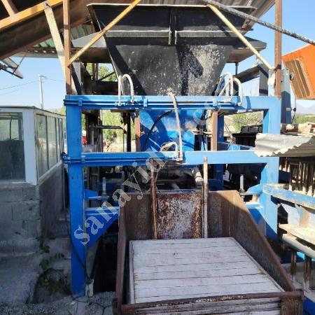 İKİNCİ EL 8Lİ OTOMATİK BRİKET BİMS MAKİNESİ, Yapı İnşaat