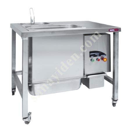 EFFICIENT PANELING SOLUTION FOR HIGH VOLUME PRODUCTION, Industrial Kitchen