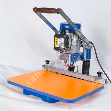 SIFIR ULUDAĞ TAŞ MENTEŞE YERİ AÇMA MAKİNESİ STOKTA!, Makina