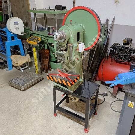 10 TON ECCENTRIC PRESS – IN WORKING CONDITION, AVAILABLE IMMEDIATELY!, Eccentric Press