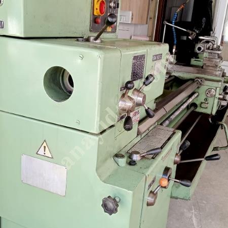 TRENS SLOVAKIA TOS LATHE MACHINE, Machine
