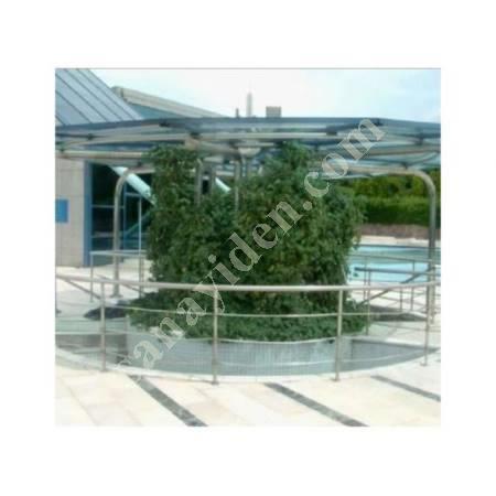 AESTHETICS AND FUNCTIONALITY DECOUPLE WITH STAINLESS CANOPY, Building Construction