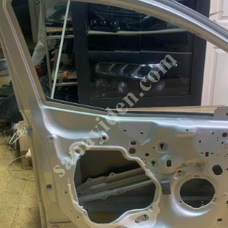 FORD COURİER SOL ÖN KAPI ORİJİNAL ÇIKMA, Oto & Y. Parça