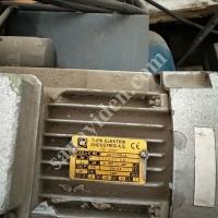 ENDÜSTRİYEL VAKUM ÇÖZÜMLERİ İÇİN 2.2 KW TRİFAZE VAKUM MAKİNESİ, Vakum Makineleri