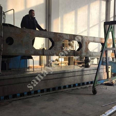 1973 MODEL BED FREZE  X6 Y1 Z1.5 KOÇ KAFA VAR MAKİNA KONYA'DADİR KULLANICIDAN SATIŞA ÇIKMIŞTIR, Makina