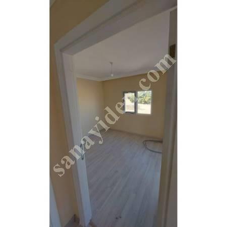PREFABRİK YAPILARLA YAŞAM ALANLARI: 56 M² ÇELİK EV, Yapı İnşaat