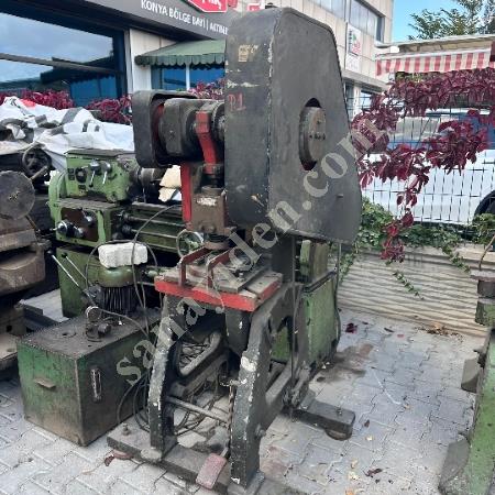 DİRİNLER MARKA 15 TON DÖKÜM GÖVDE EKSANTRİK PRES, Eksantrik Pres