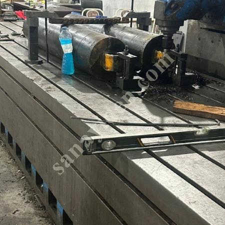 1973 MODEL BED FREZE  X6 Y1 Z1.5 KOÇ KAFA VAR MAKİNA KONYA'DADİR KULLANICIDAN SATIŞA ÇIKMIŞTIR, Makina