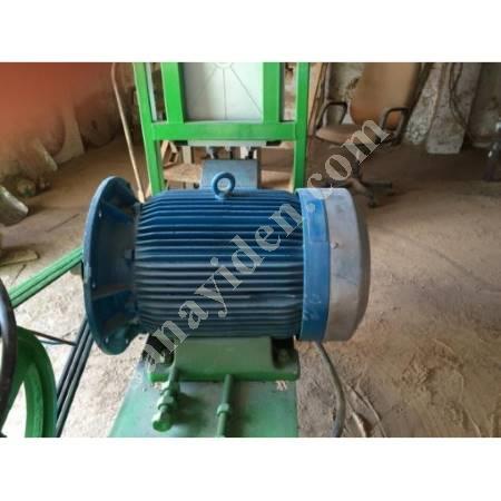 TIMBER CHIP AND POWDER PELLET MACHINE WOOD PROCESSING, Woodworking Machinery