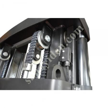 ES2046ZF PEDESTRIAN CONTROLLED STACKER, Stacking Lift Machines