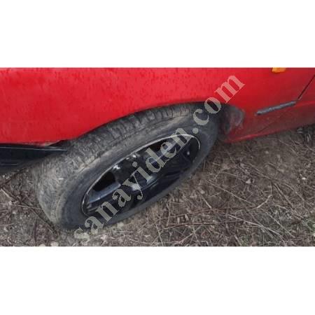 PEUGEOT 205 1.4 BENZİNLİ ÇIKMA SOL ÖN JANT LASTİK, Yedek Parça Ve Aksamlar Oto Sanayi